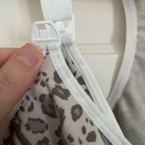 NWOT bravado maternity/nursing bra